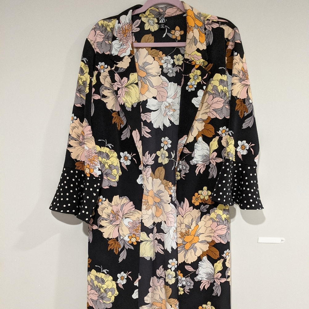 Plus Size Floral Blazer/ Kimono Size 2x